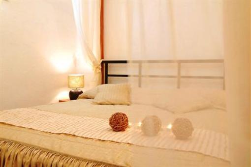 фото отеля Athina Repose Suites