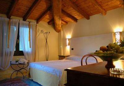 фото отеля Hotel Su Lithu