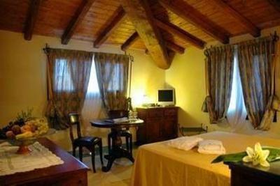 фото отеля Hotel Su Lithu