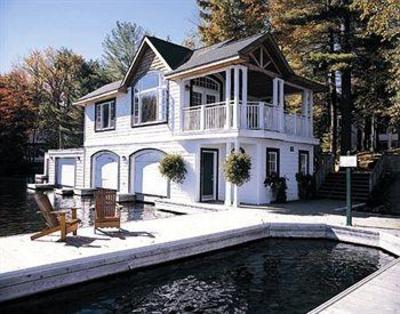 фото отеля Delta Sherwood Inn Port Carling