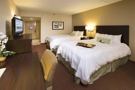 фото отеля Hampton Inn Waldorf