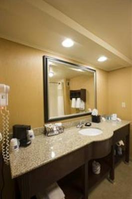фото отеля Hampton Inn Waldorf