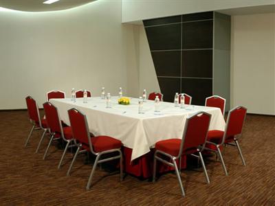 фото отеля NH Hotel Monterrey