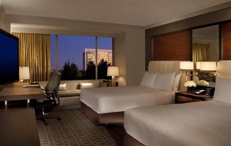 фото отеля Hilton McLean Tysons Corner