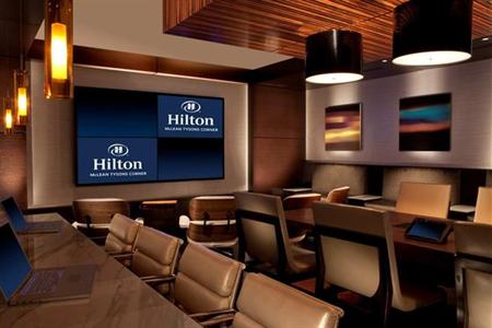 фото отеля Hilton McLean Tysons Corner