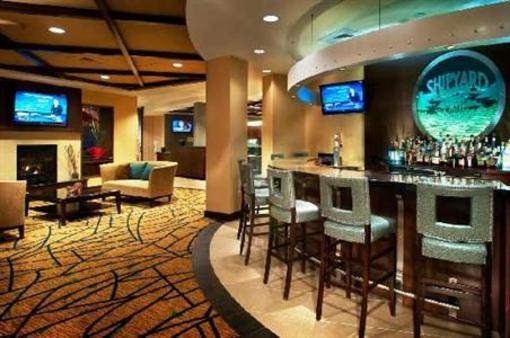 фото отеля Residence Inn Portland Downtown / Waterfront Hotel