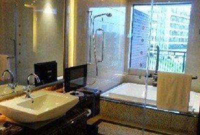 фото отеля Colorful City Hotel Shenzhen