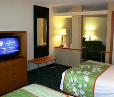 фото отеля Fairfield Inn & Suites Cleveland Avon
