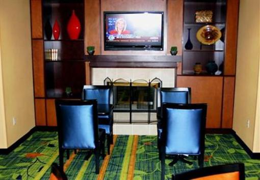 фото отеля Fairfield Inn & Suites Cleveland Avon
