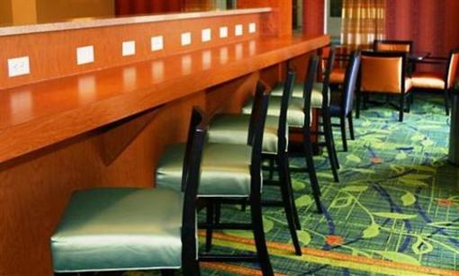фото отеля Fairfield Inn & Suites Cleveland Avon