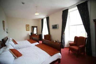фото отеля Walter Raleigh Hotel Youghal