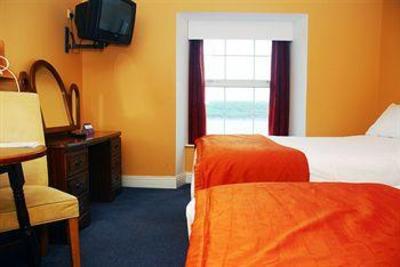 фото отеля Walter Raleigh Hotel Youghal