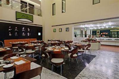 фото отеля Clarks Inn Gurgaon Delhi-NCR