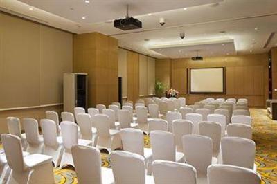 фото отеля Crowne Plaza Yichang Hotel