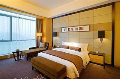фото отеля Crowne Plaza Yichang Hotel