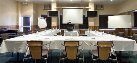фото отеля Rydges Gladstone Hotel