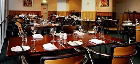 фото отеля Rydges Gladstone Hotel