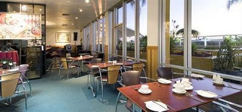 фото отеля Rydges Gladstone Hotel