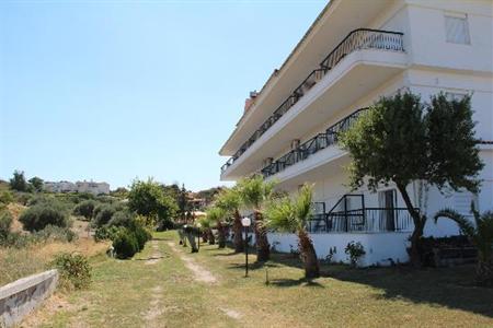 фото отеля Hilltop Hotel