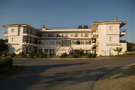 фото отеля Hilltop Hotel