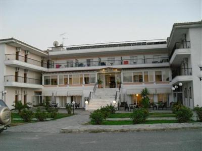 фото отеля Hilltop Hotel