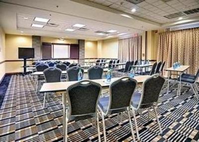 фото отеля Hawthorn Suites Blacksburg University