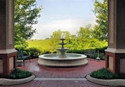 фото отеля Hawthorn Suites Blacksburg University