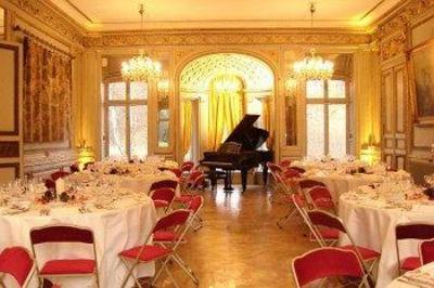 фото отеля Hotel Chateau de Pourtales