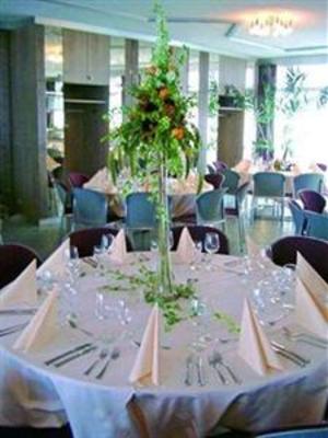 фото отеля Hotel Zum Lowen Morfelden-Walldorf