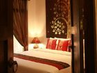 фото отеля Tharaburi Resort