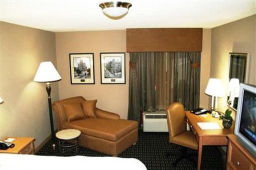 фото отеля Hampton Inn & Suites Albany - Downtown