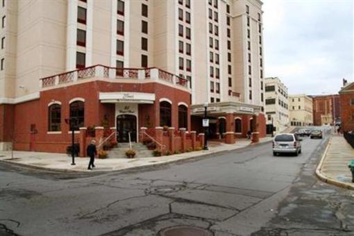 фото отеля Hampton Inn & Suites Albany - Downtown