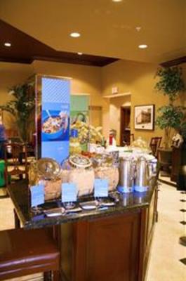 фото отеля Hampton Inn & Suites Albany - Downtown