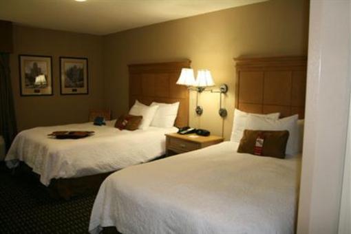 фото отеля Hampton Inn & Suites Albany - Downtown