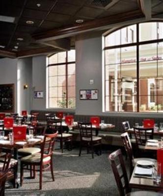 фото отеля Hampton Inn & Suites Albany - Downtown