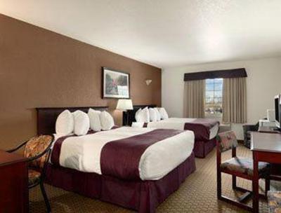 фото отеля Ramada Inn and Suites Red Deer