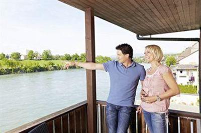 фото отеля Schiff am Rhein Swiss Quality Hotel