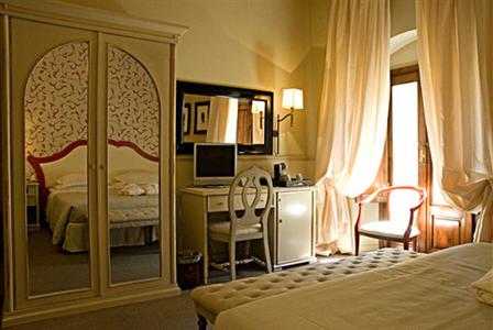 фото отеля Grand Hotel Cavour