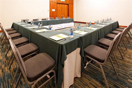 фото отеля Holiday Inn San Jose-Escazu