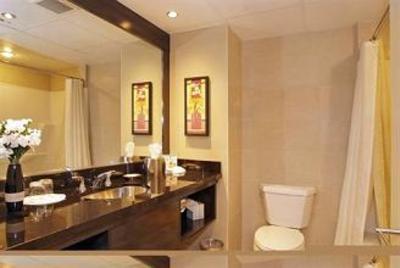 фото отеля Universel Hotel Riviere Du Loup