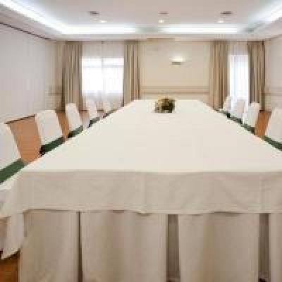 фото отеля Hotel Trh Alcora
