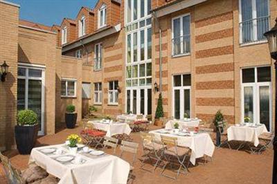фото отеля Nh Hotel Schwerin