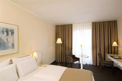 фото отеля Nh Hotel Schwerin