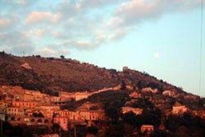 фото отеля Hotel Il Cavalier D'Arpino