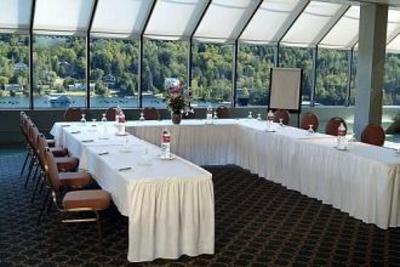 фото отеля Le Chantecler Hotel Sainte Adele