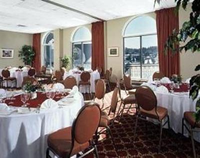 фото отеля Le Chantecler Hotel Sainte Adele