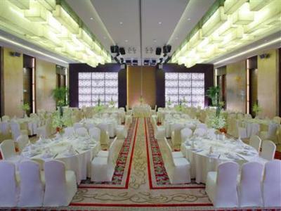 фото отеля Jinchang New Century Hotel