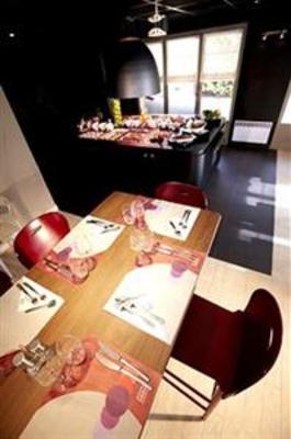 фото отеля Campanile Le Bourget Gonesse Hotel