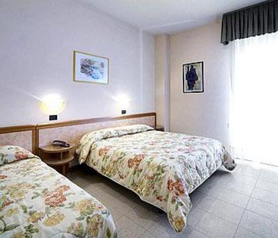 фото отеля Hotel Bamby