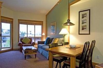фото отеля Legends Hotel Whistler